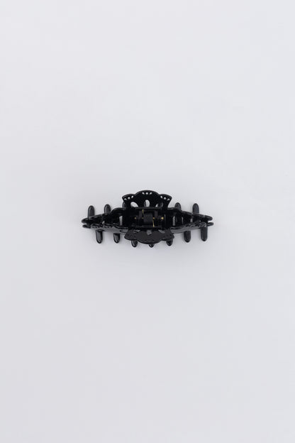 doily -black-